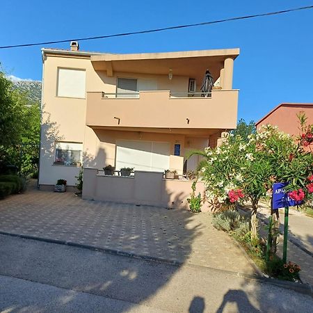 Calic Daire Seline Dış mekan fotoğraf